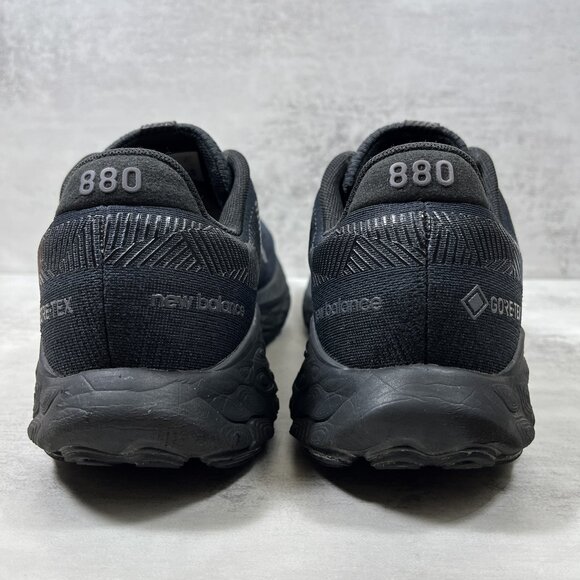 New Balance Fresh Foam 880v14 GTX Gore-tex Running Shoes - Men's Size 11 - Black - Picture 6 of 10